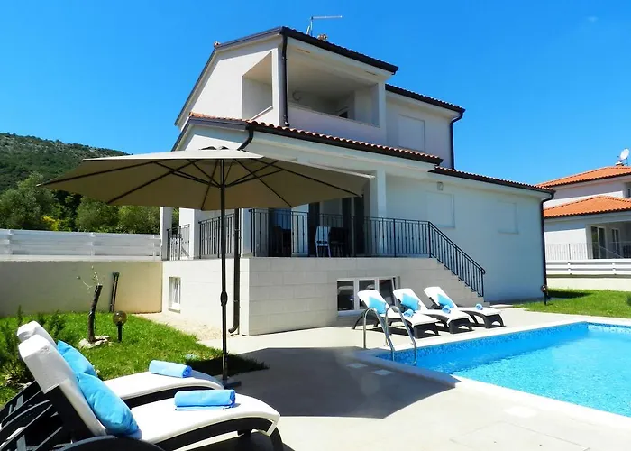 Villa Aura Yourcroatiaholiday