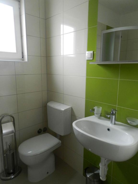 Aura Yourcroatiaholiday Drenje (Istria)