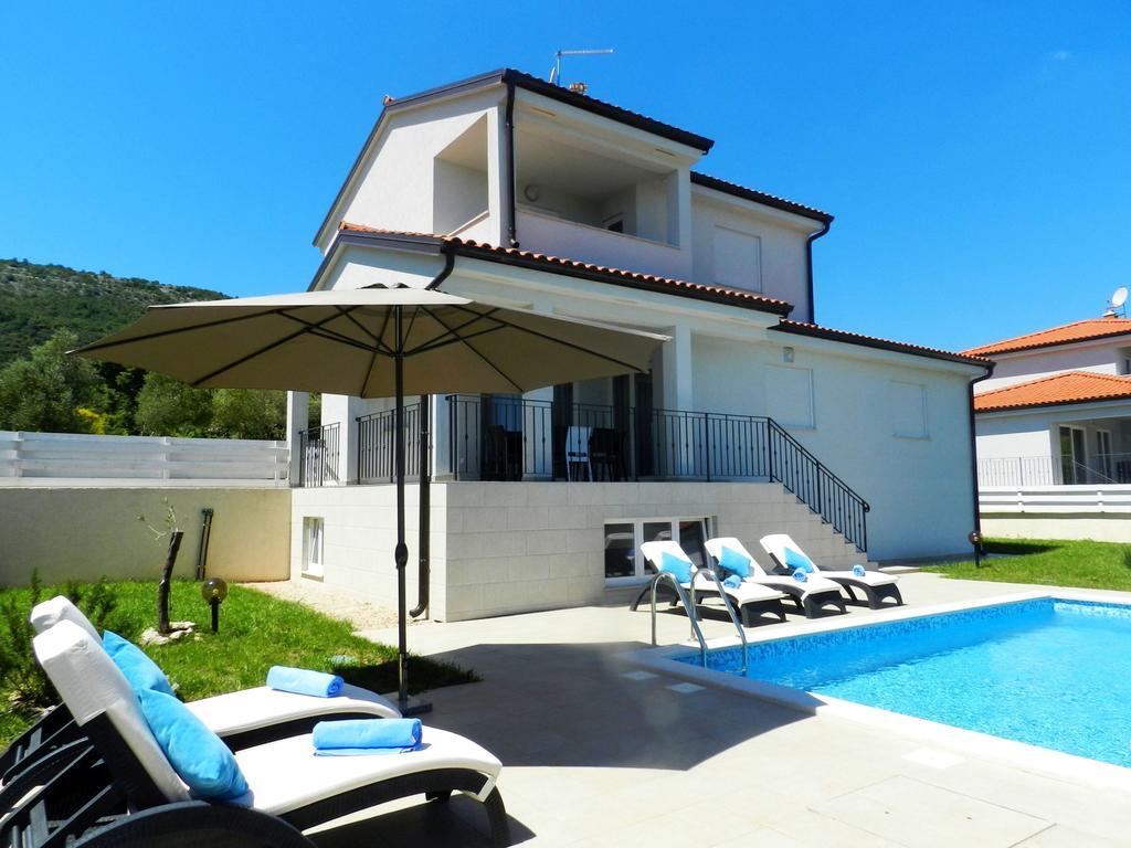 Aura Yourcroatiaholiday * Drenje (Istria)